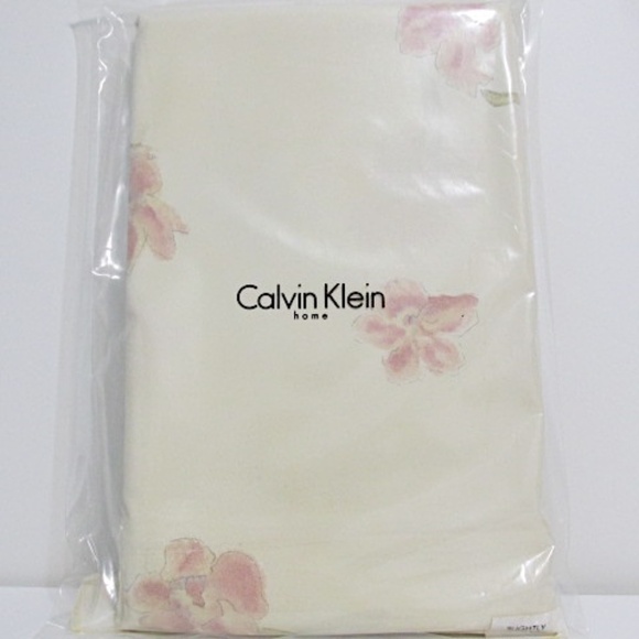 New Calvin Klein Home Queen Flat Sheet - Picture 1 of 7